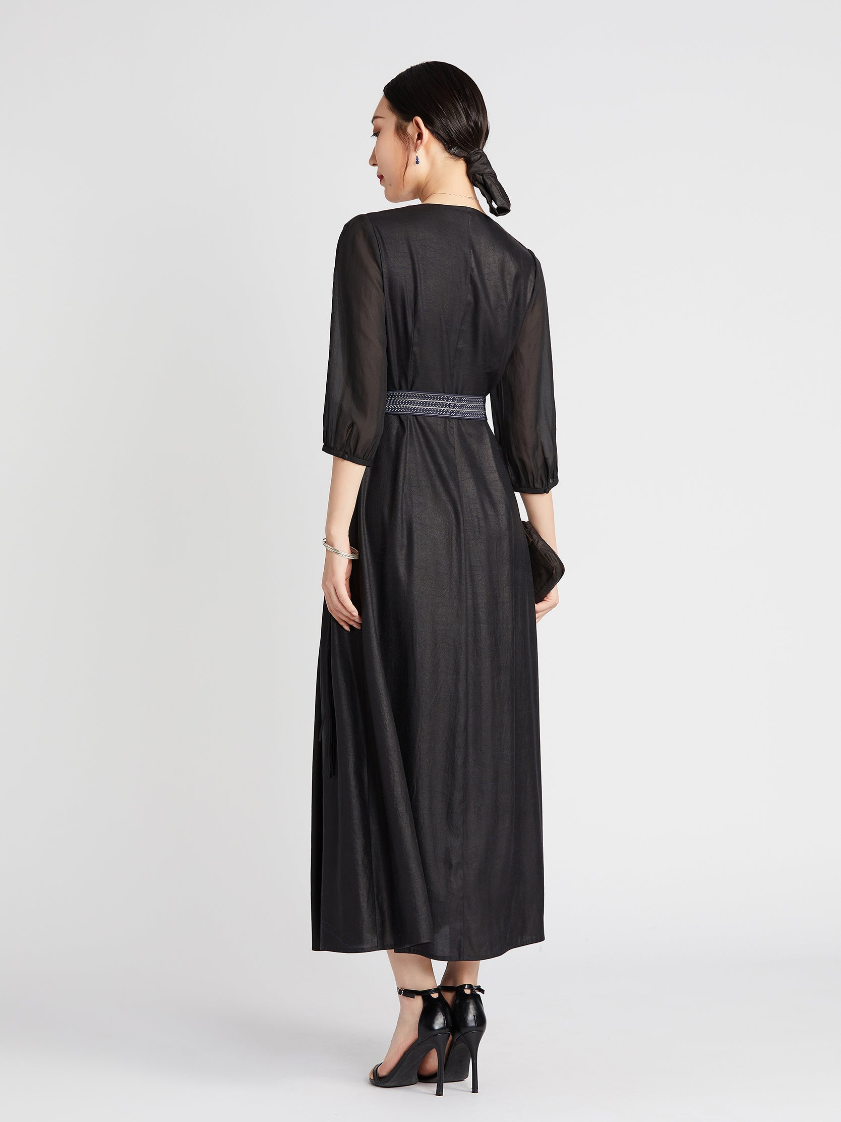 Elastic Pleated TANGY Silk Dress