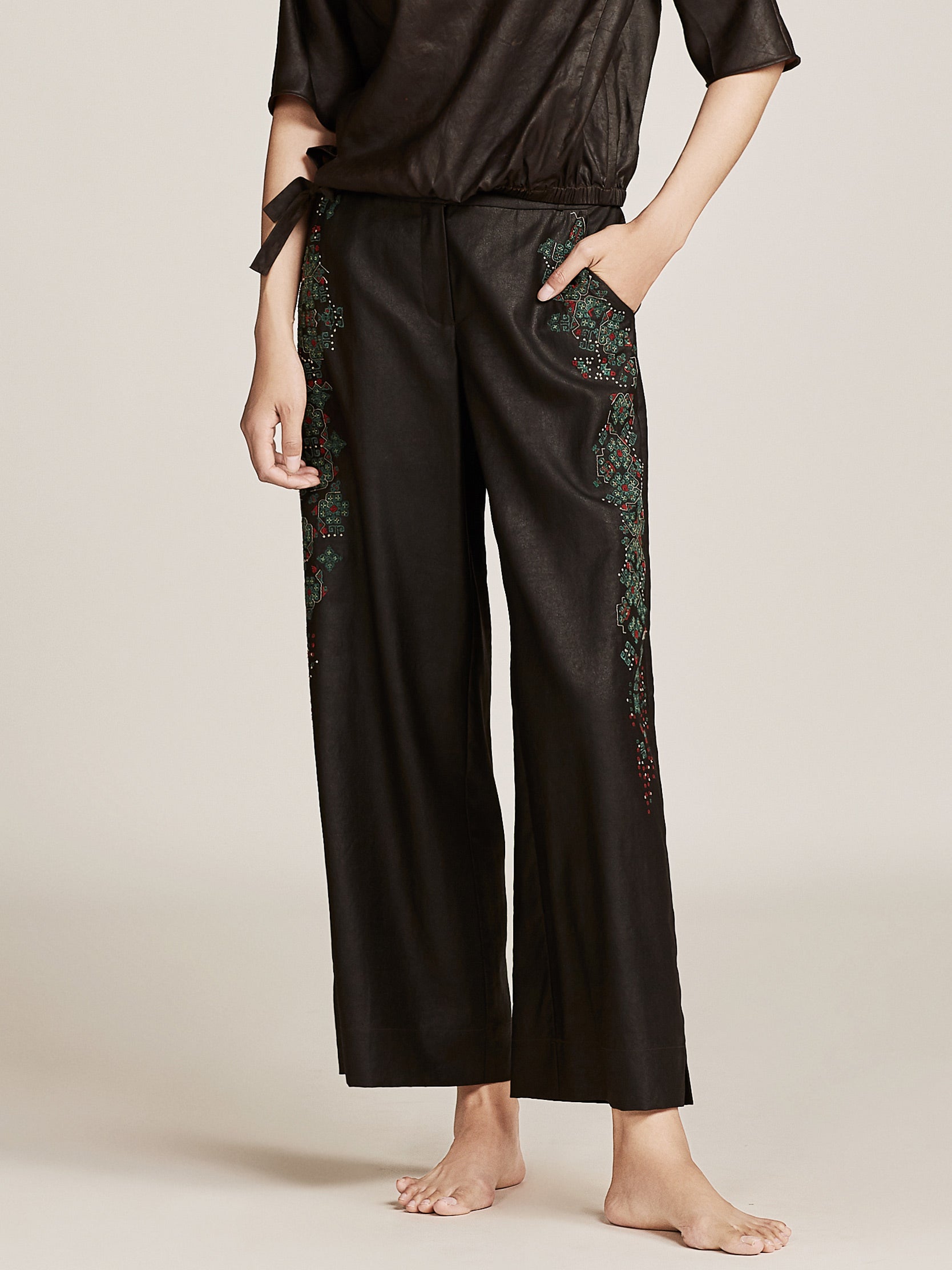 TANGY Silk embrodiered trousers